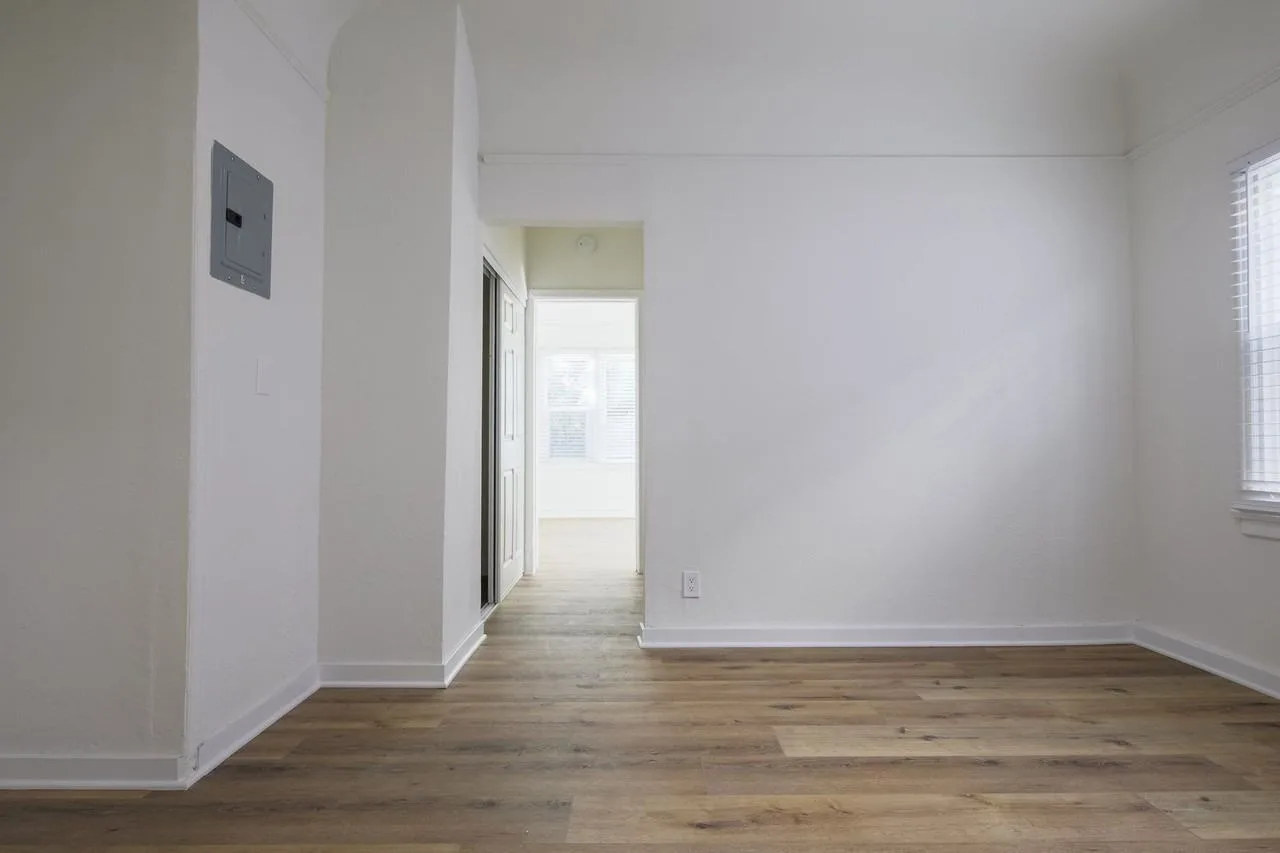 Newly Remodeled Studio Apartment