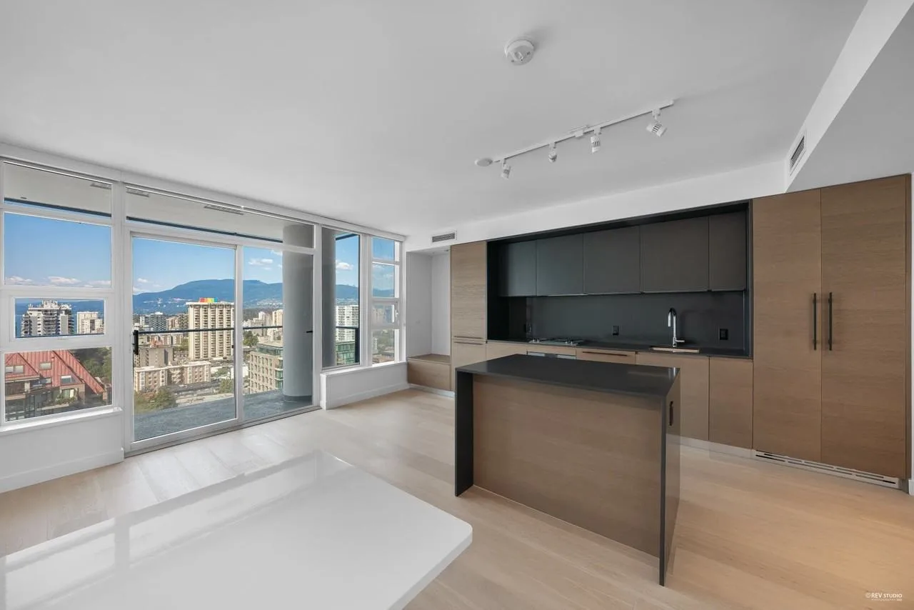 1289 Hornby Street #2703, Vancouver, BC V6Z 0G7, CA
