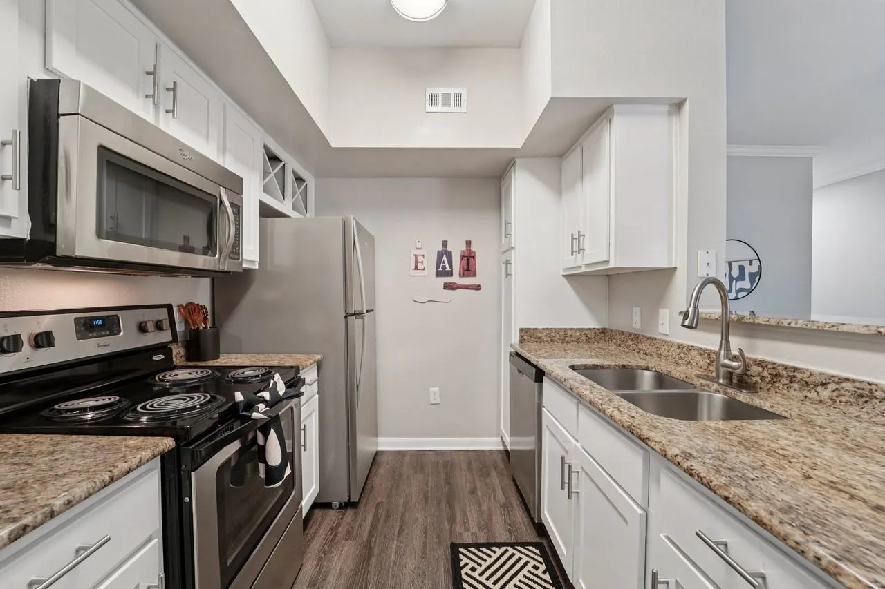 Milano Apartments