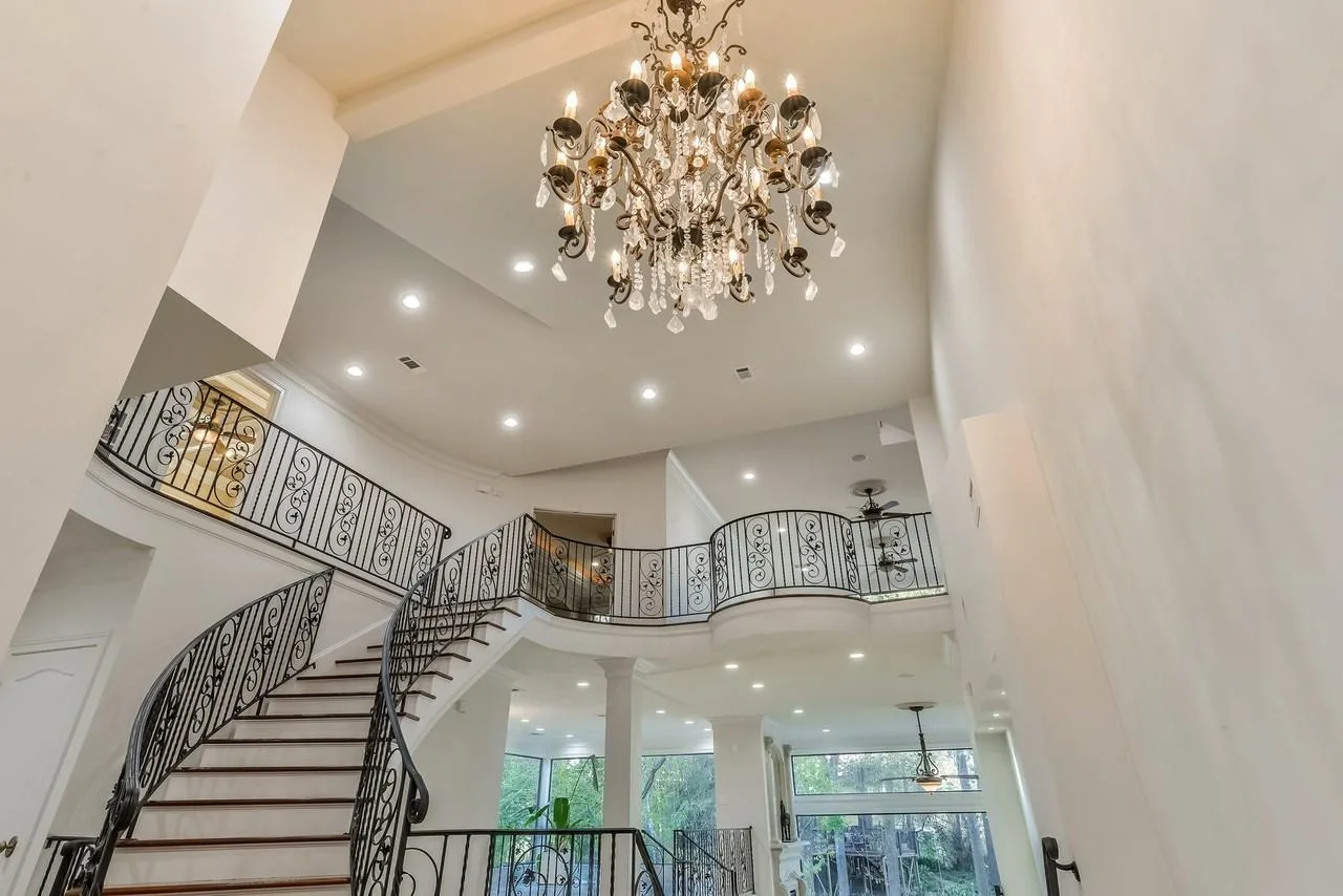 15 W Shady Ln, Houston, TX 77063, USA