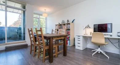 2250 Commercial Dr, Vancouver BC V5N 5P9, CAN