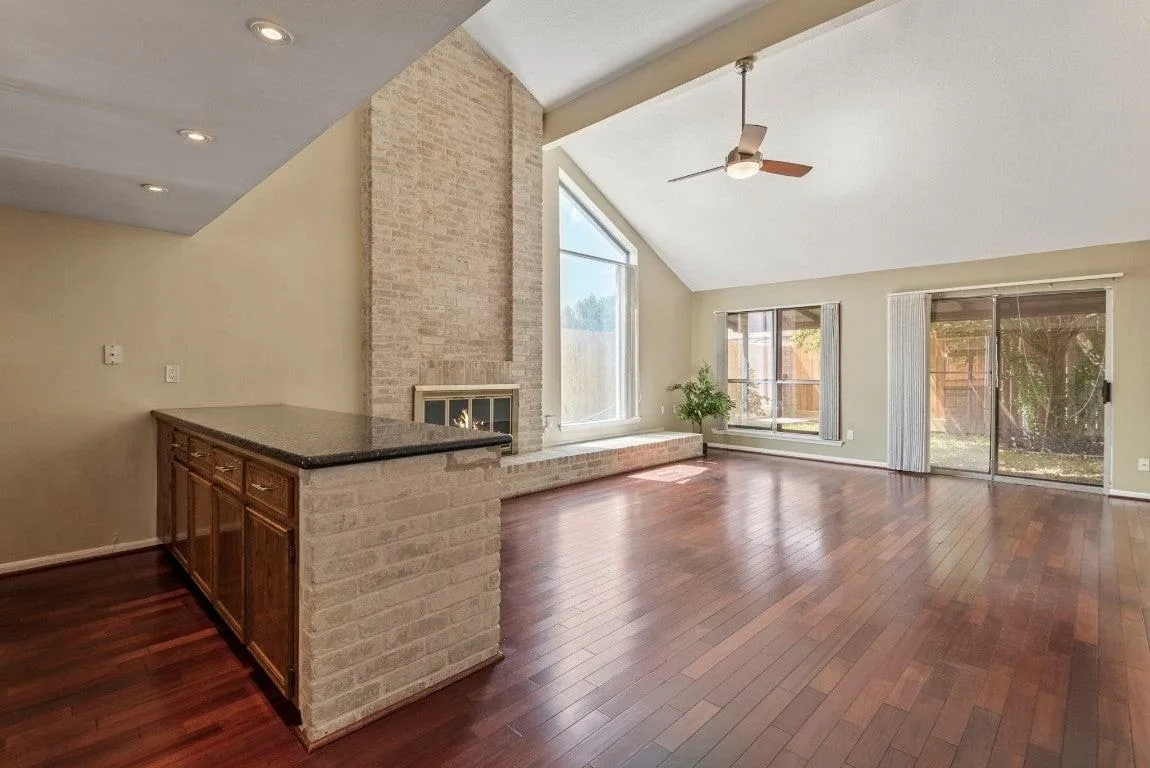 3218 Freshmeadows Drive, Houston, TX 77063, USA