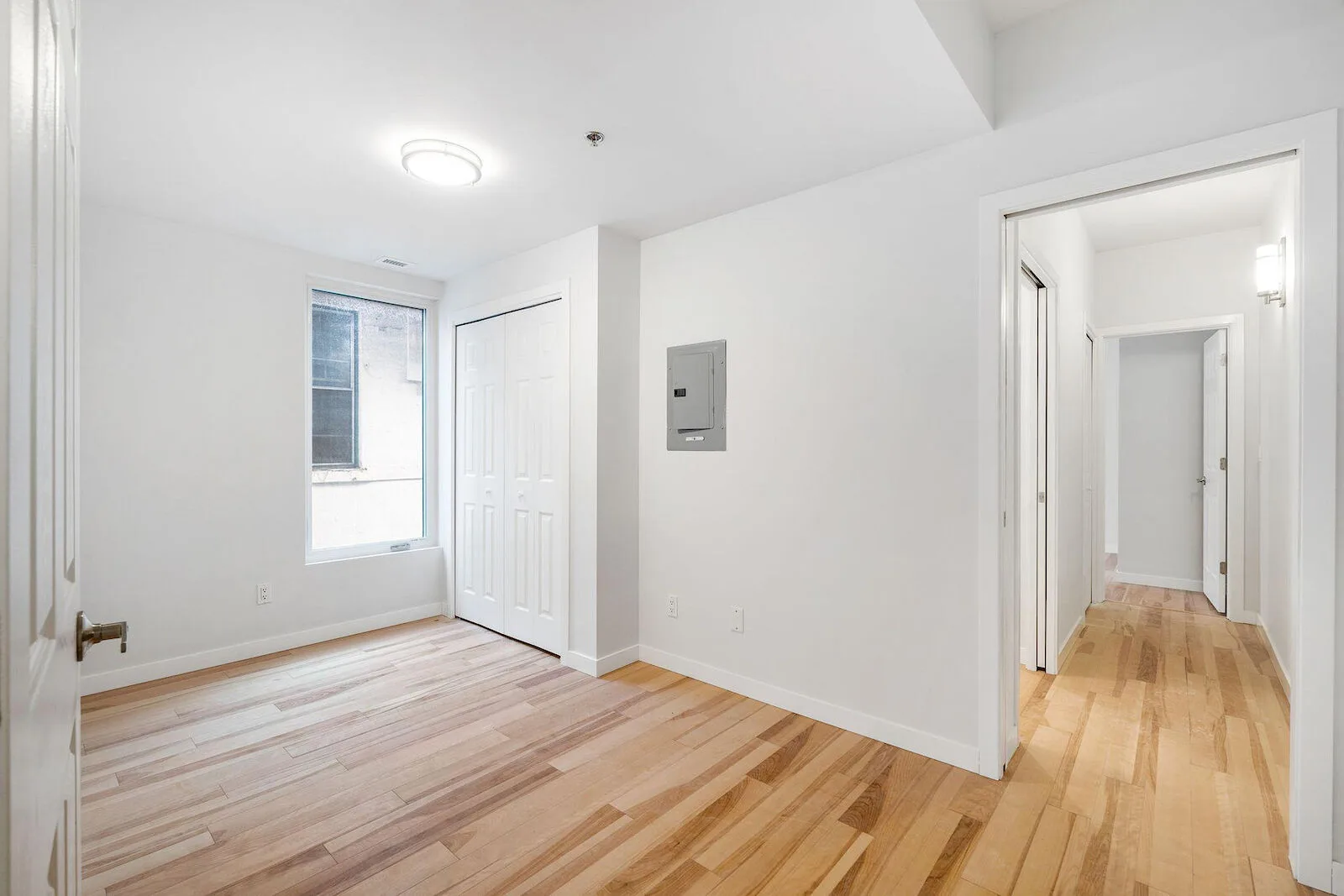 Brand new luxury apartments on Wellington Crescent for rent!