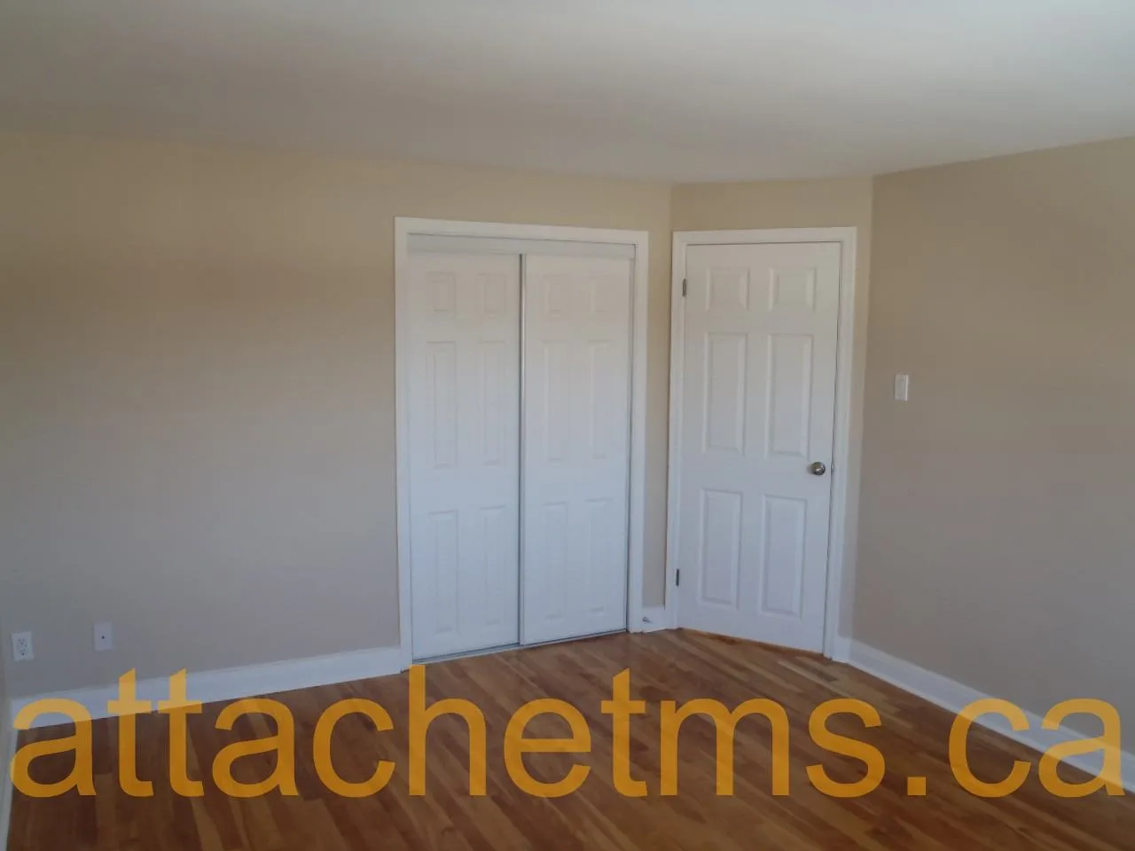 1420 Laperriere Avenue, Ottawa, ON K1Z 5S8, CA