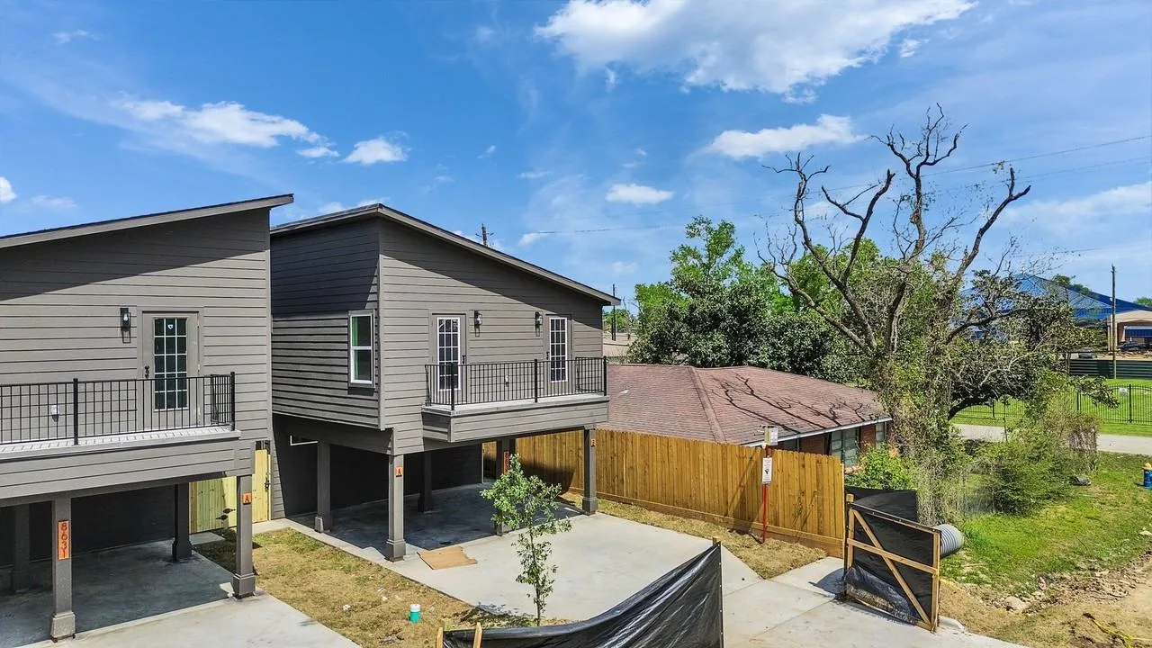 8625 Homewood Ln, Houston, TX 77028, USA
