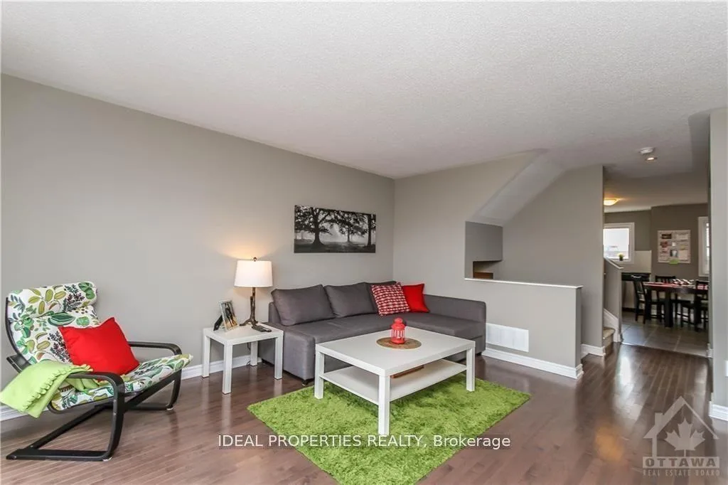 Campeau Dr & Country Glen Way, Ottawa, ON K2S 1B9, CAN