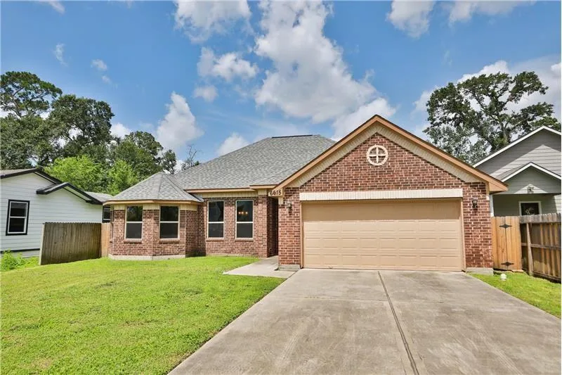 6615 Goldspier St, Houston, TX 77091, USA