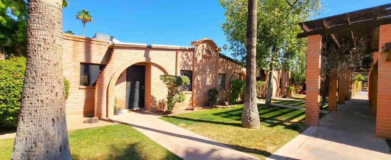 3056 North 32nd Street, Phoenix, AZ 85018, USA