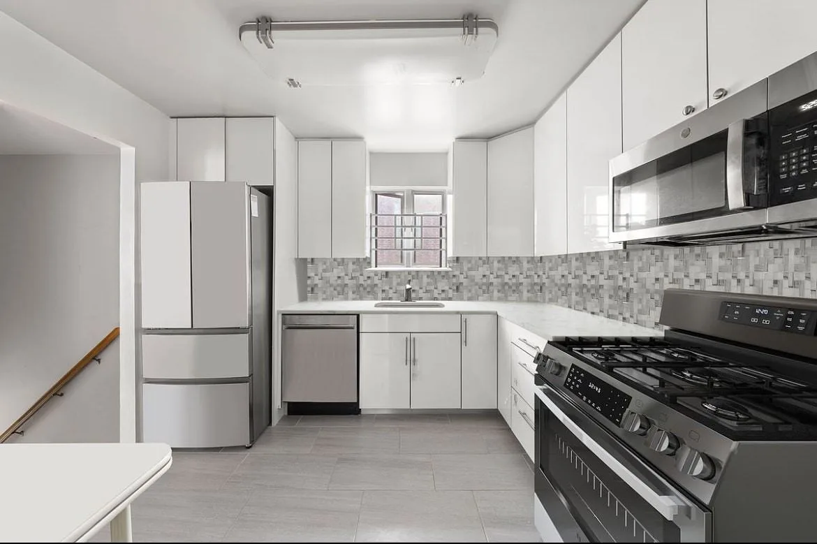 2657 East 21st Street, Brooklyn, NY 11235, USA
