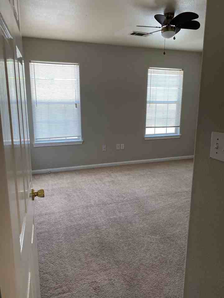 Duplex For Lease