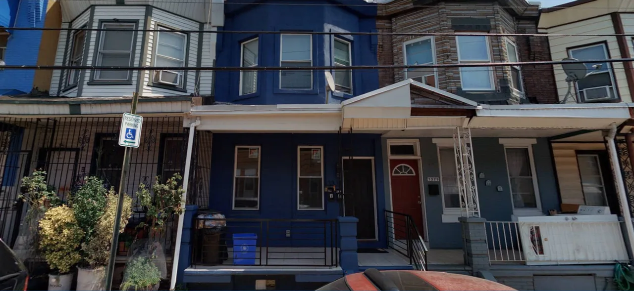 3331 N Howard St