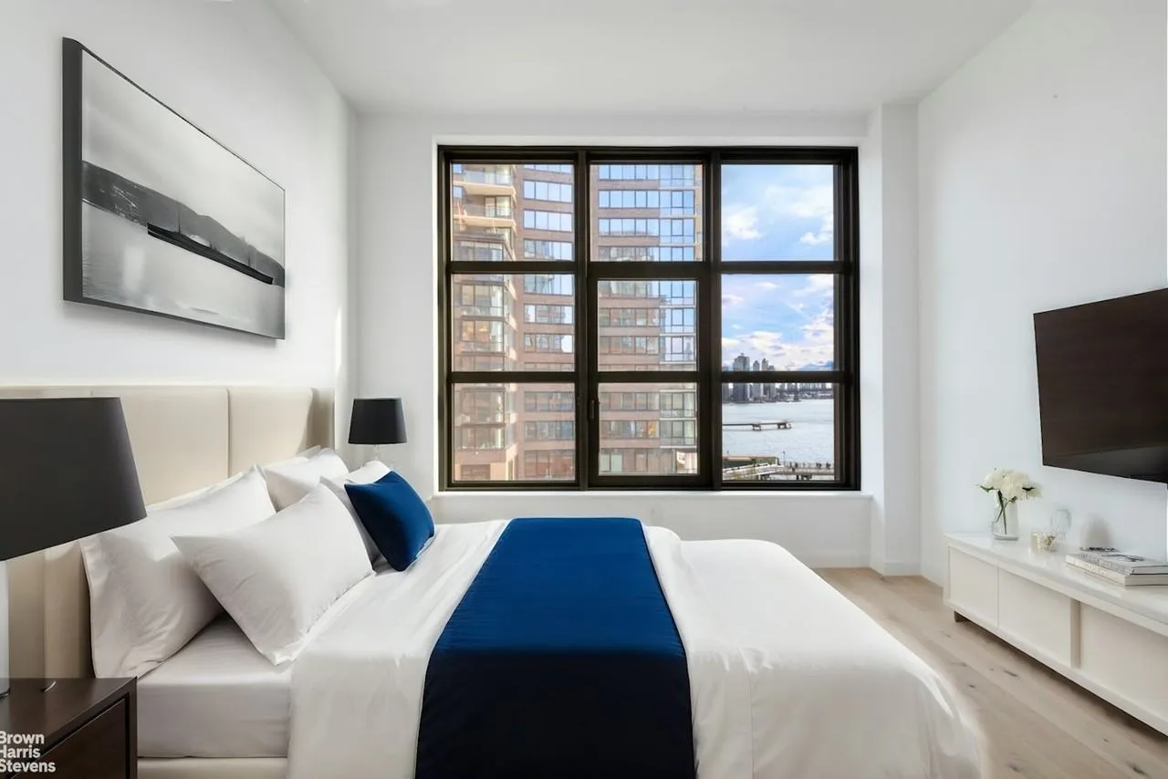 29 Huron St, Brooklyn, NY 11222, USA