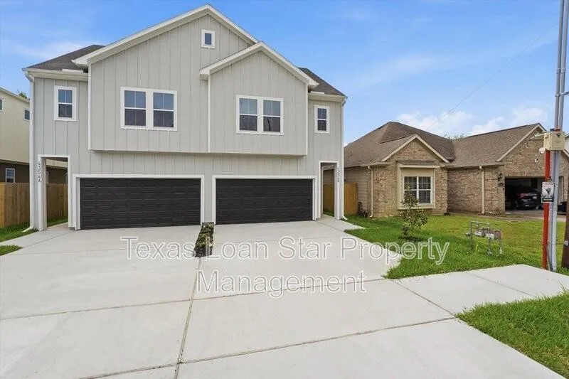 4354 Clover St, Houston, TX 77051, USA