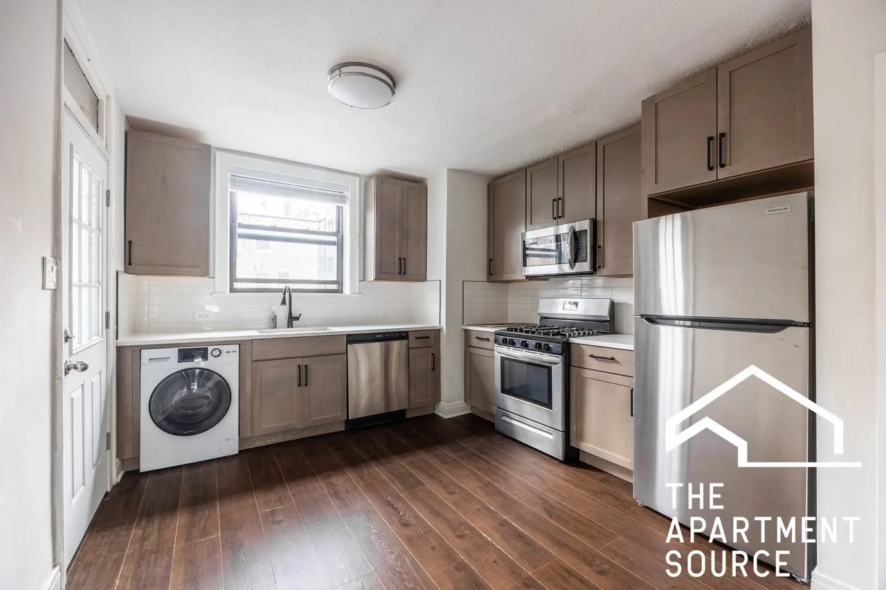 5509 N Lincoln Ave, Chicago, IL 60625, USA