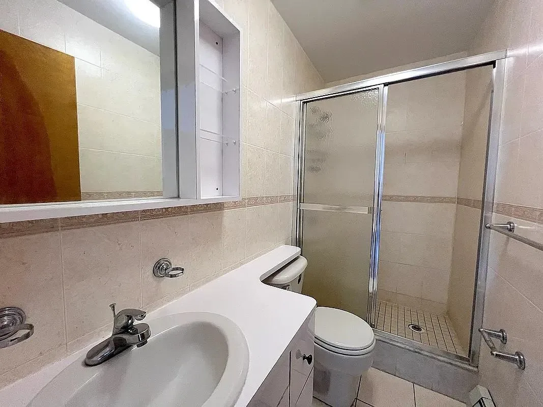 7824 15th Avenue, Brooklyn, NY 11228, US