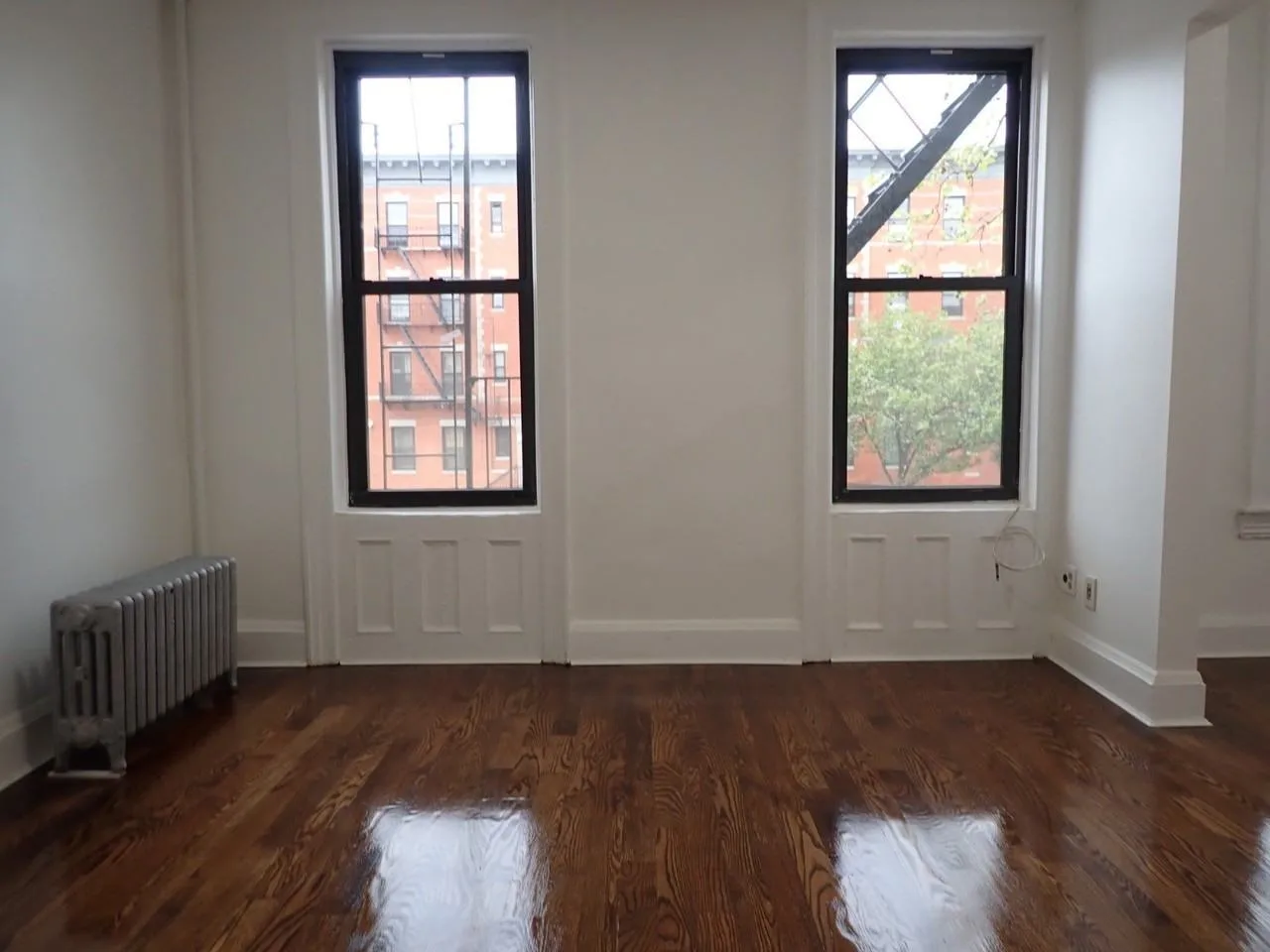 1559 Eastern Pkwy, Brooklyn, NY 11233, USA