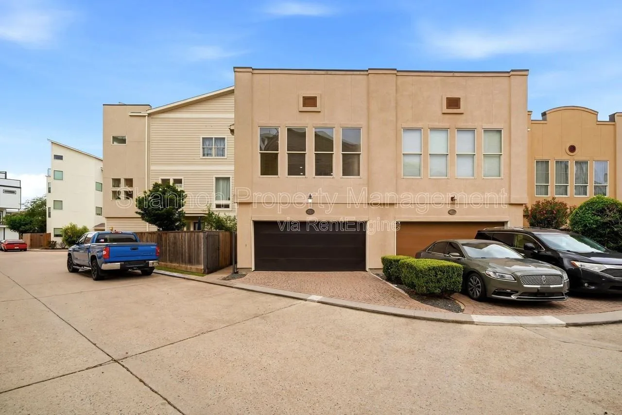 2323 Sperber Ln, Houston, TX 77003, USA