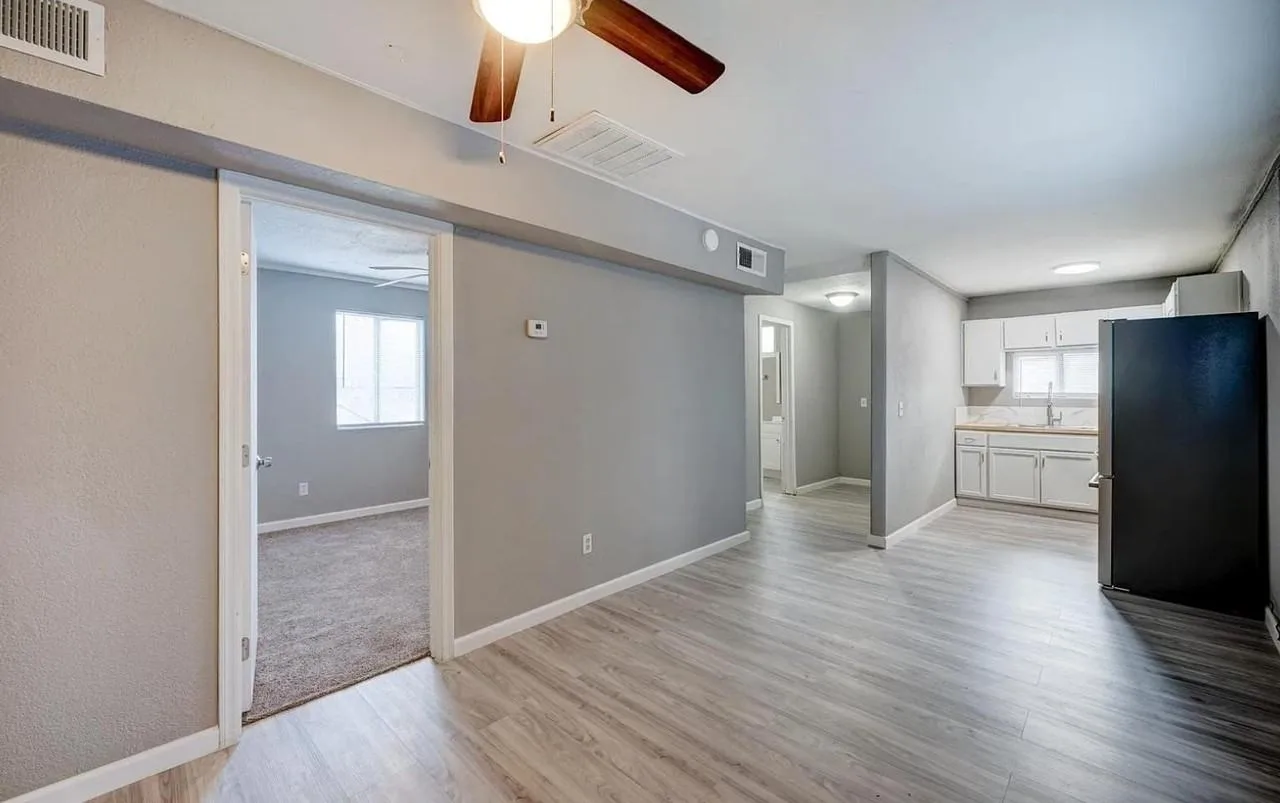 2135 W Hadley St, Phoenix, AZ 85009, USA