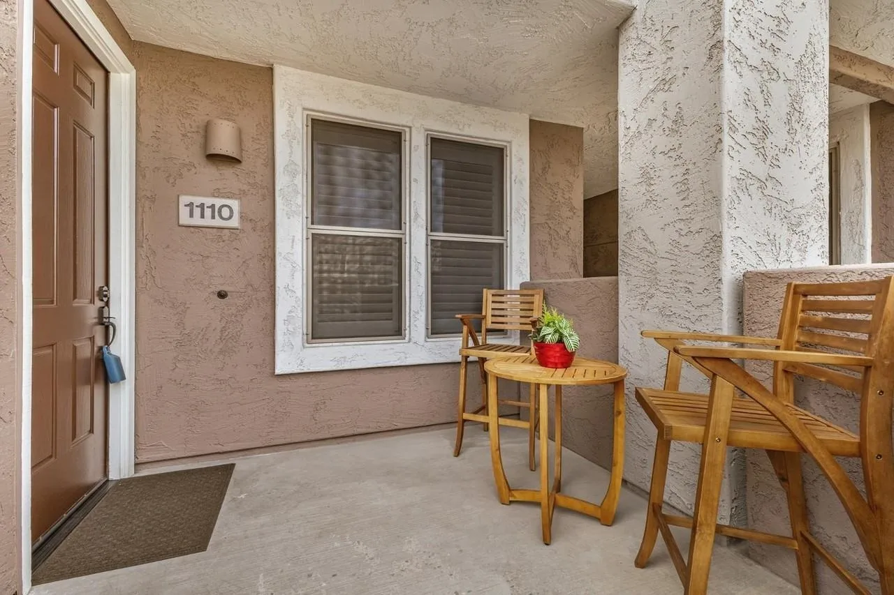 15221 N Clubgate Dr, Phoenix, AZ 85254, USA