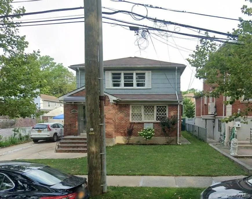 8614 235th Ct, Queens Village, NY 11427, USA
