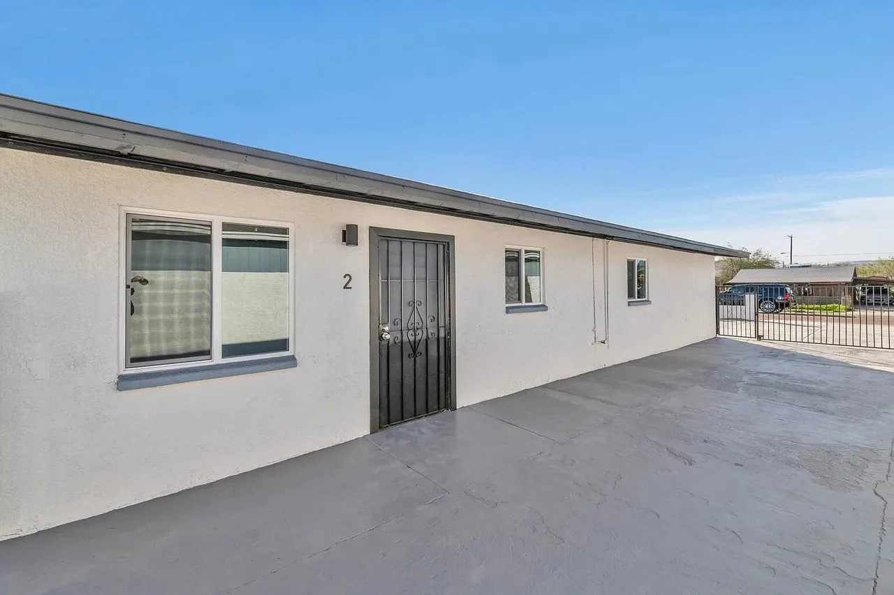 732 W Southgate Ave, Phoenix, AZ 85041, USA