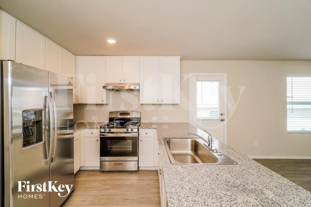 6415 Rye Pond, San Antonio, TX 78252, USA