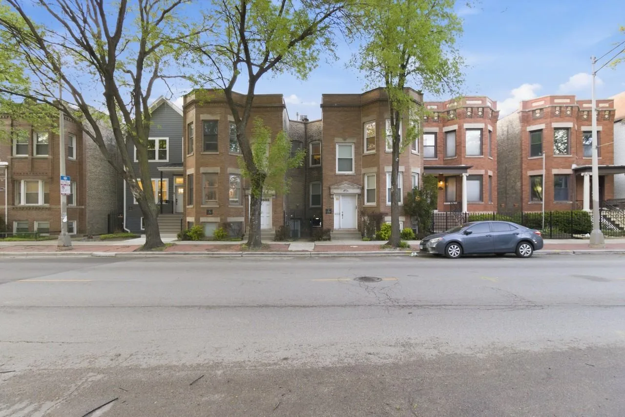 1444 W Diversey Pkwy, Chicago, IL 60614, USA