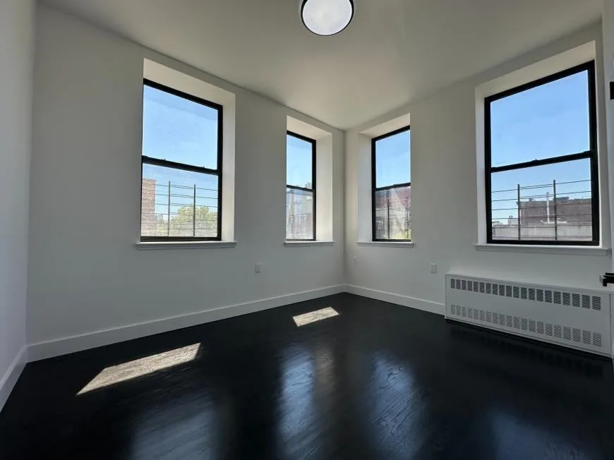 597 Grand Avenue, Brooklyn, NY 11238, USA