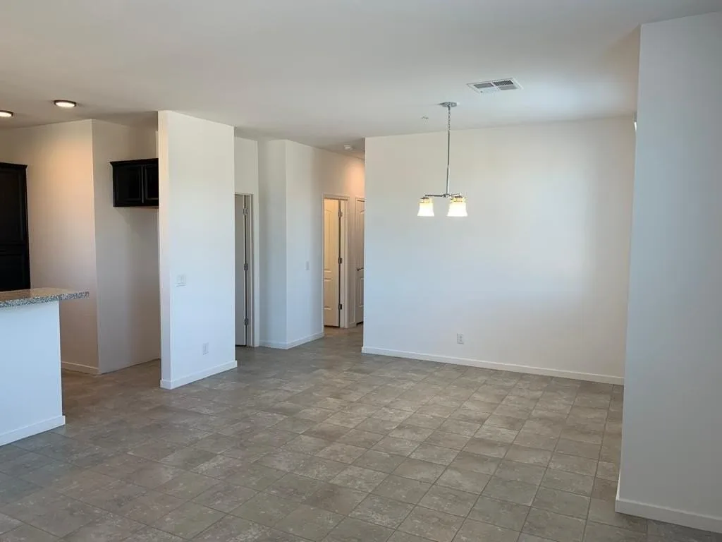 3900 E Baseline Rd, Phoenix, AZ 85042, USA