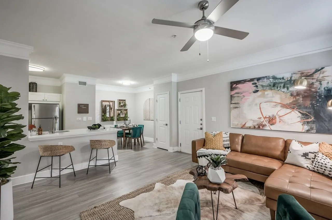 529 Barkers Cv, Houston, TX 77079, USA
