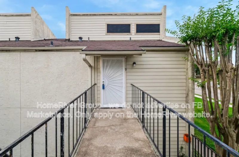 10075 Westpark Drive, Houston, TX 77042, USA