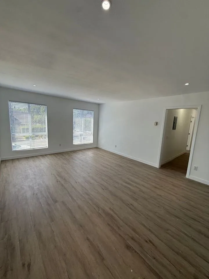 222 N. Avenue 66