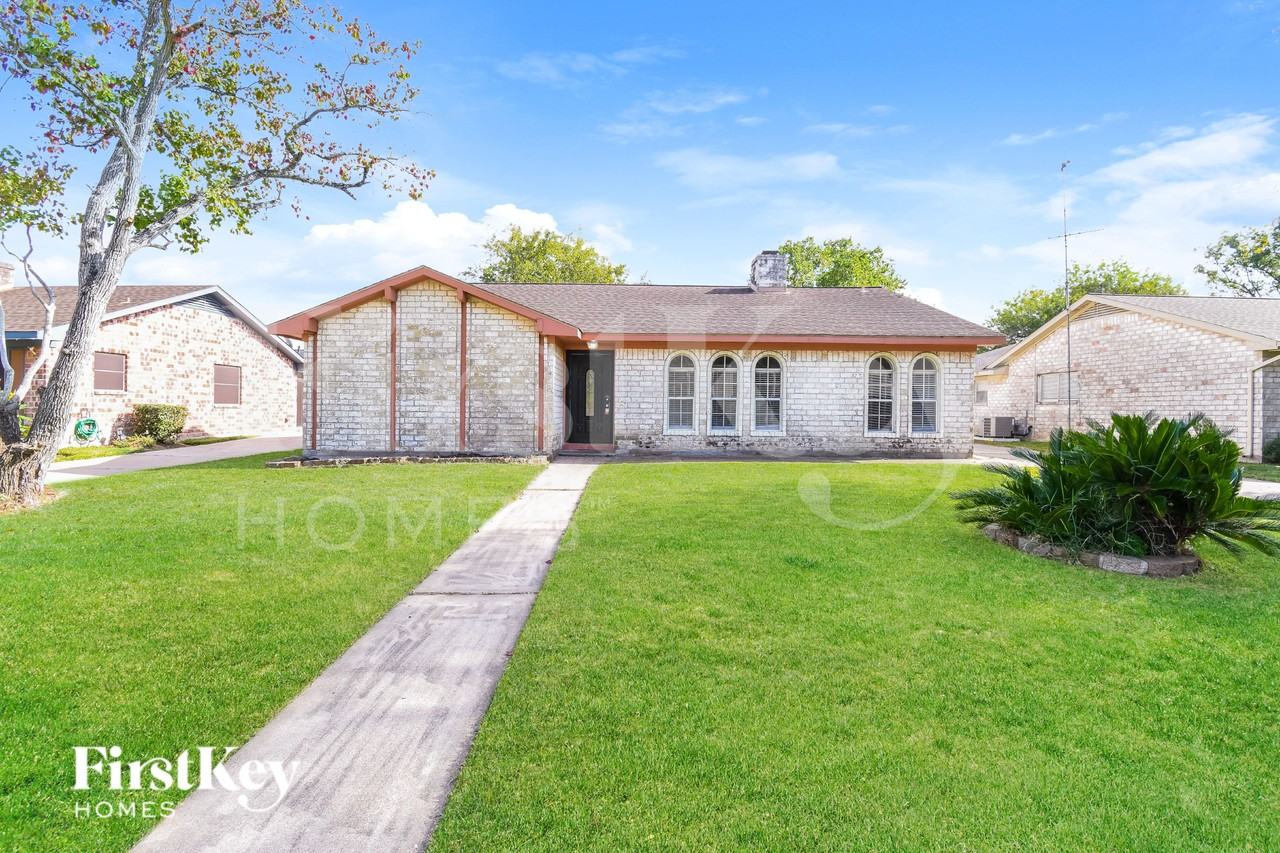 9822 Hughes Ranch Rd, Houston, TX 77089, USA