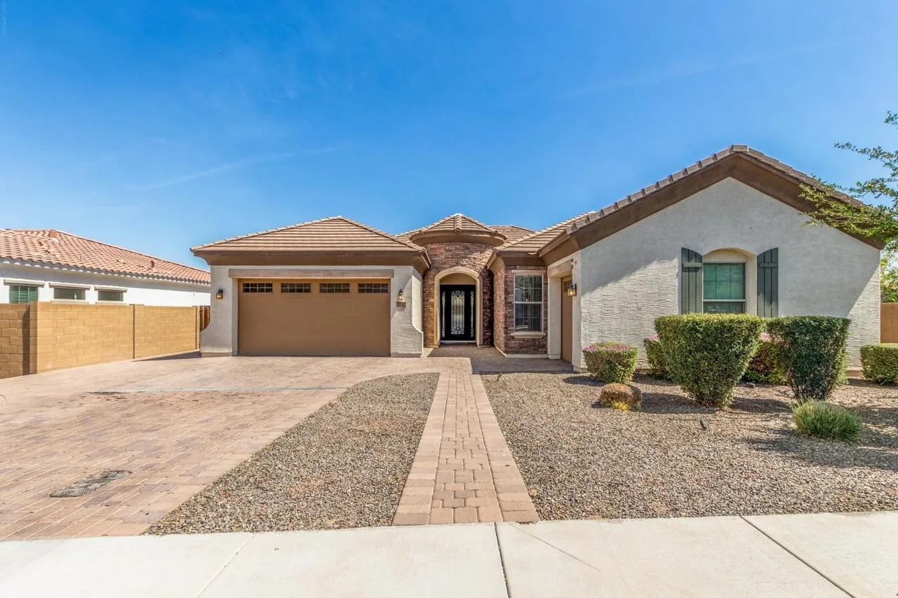 1342 E Milada Dr, Phoenix, AZ 85042, USA
