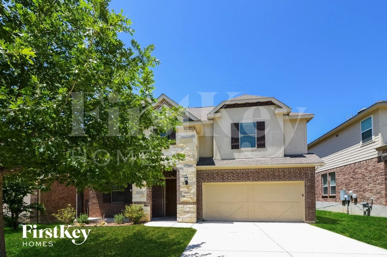 13027 Sweet Emily, San Antonio, TX 78253, USA