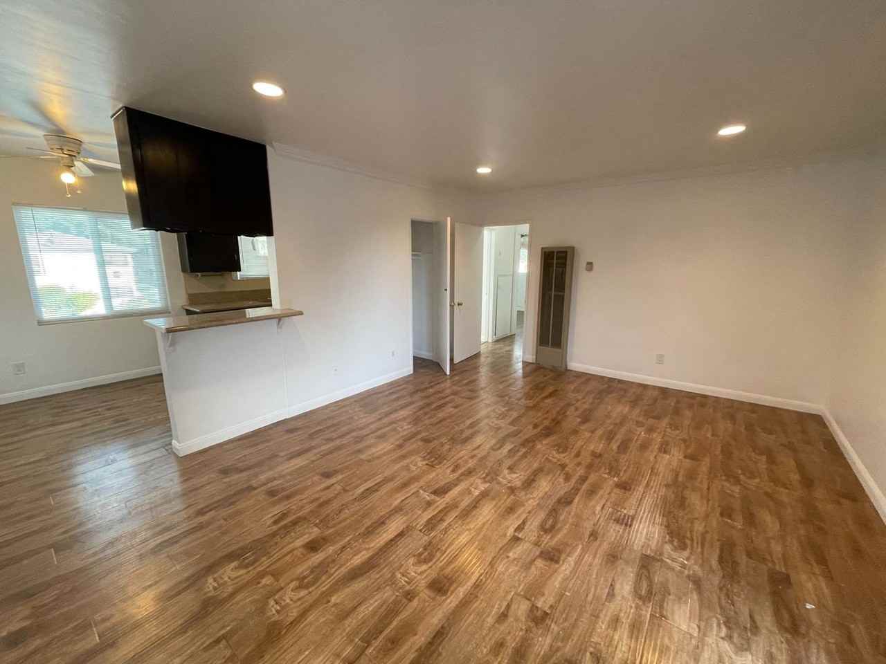 7033 Fulton Ave.