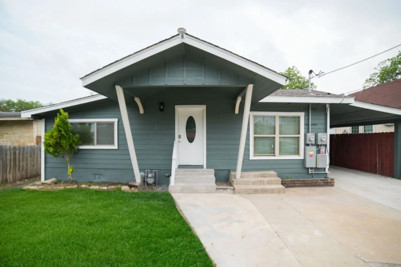 2006 Virginia Blvd