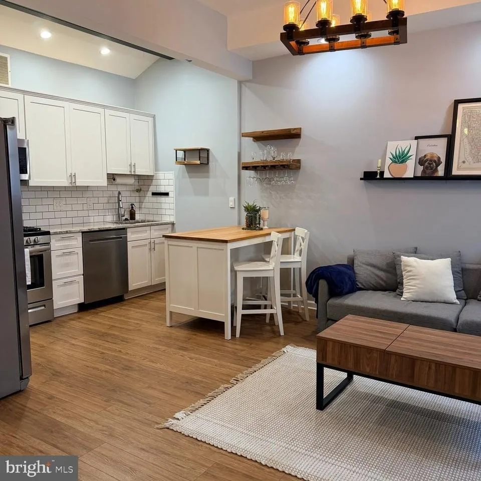 4406 Cresson St, Philadelphia, PA 19127, USA