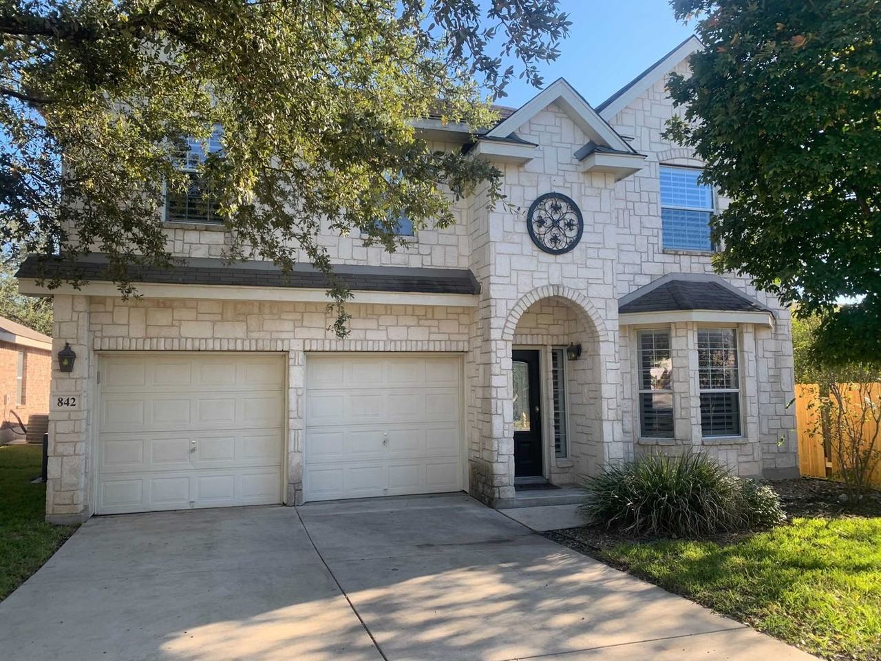842 Windhurst, San Antonio, TX 78258, USA