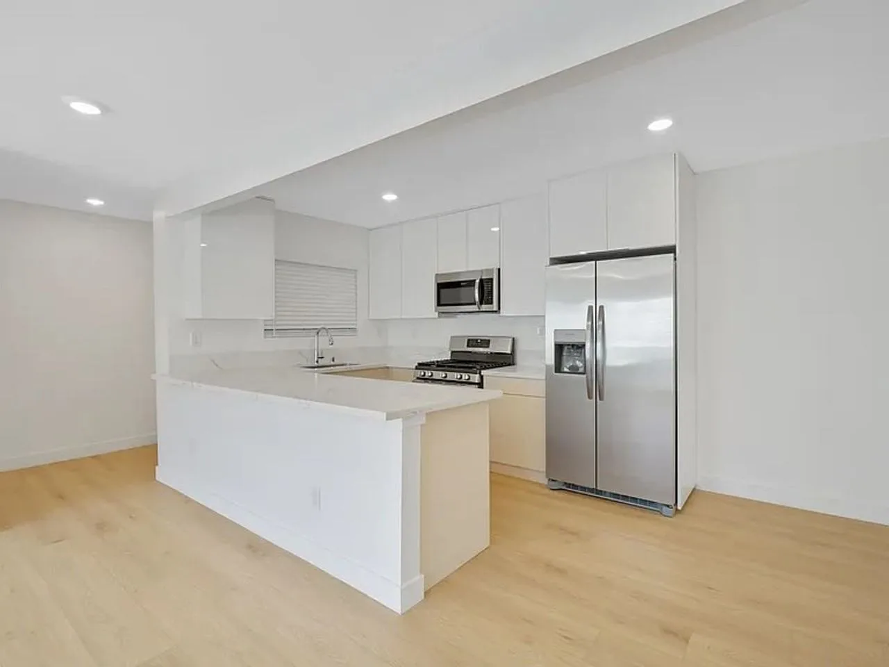 Norton Portfolio, LLC (1223 N. Beachwood Dr.)