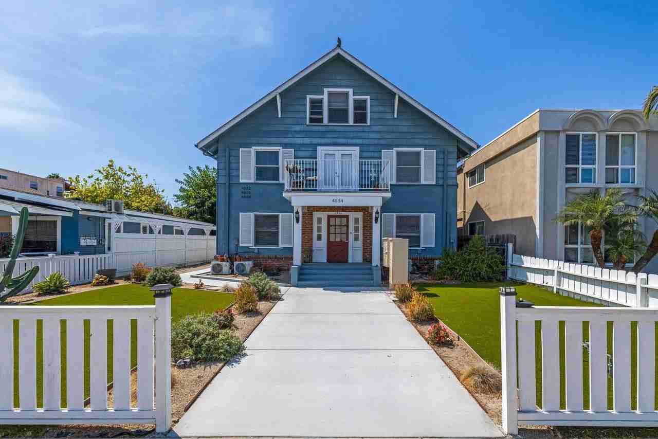 4554-58 North Ave