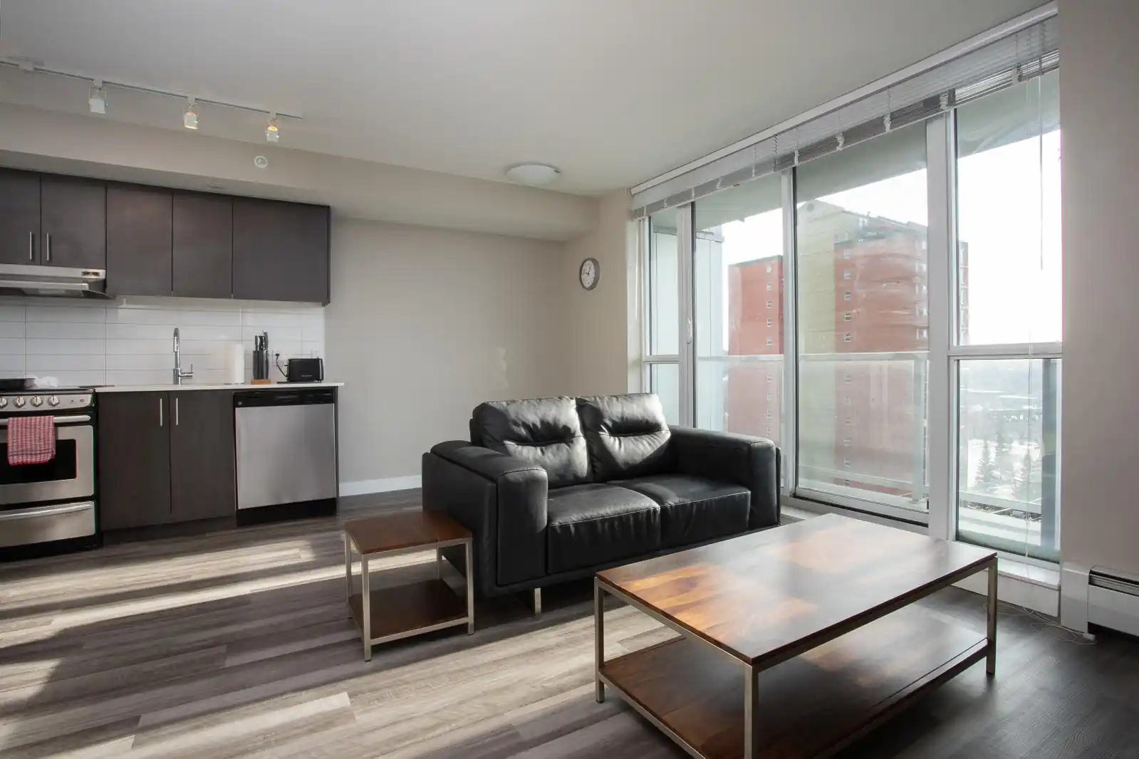 Modern Apartment in Edmonton | Utilities Included
