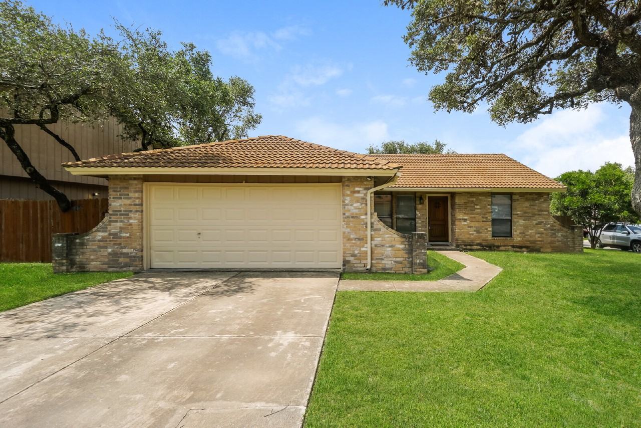 8430 Timber Fair, San Antonio, TX 78250, USA
