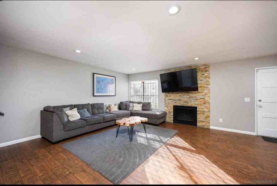 4403 Benfield Ct, San Diego, CA 92113, USA