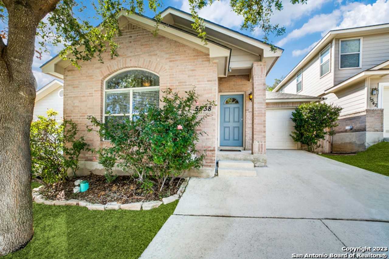 5538 Painter Grn, San Antonio, TX 78240, USA