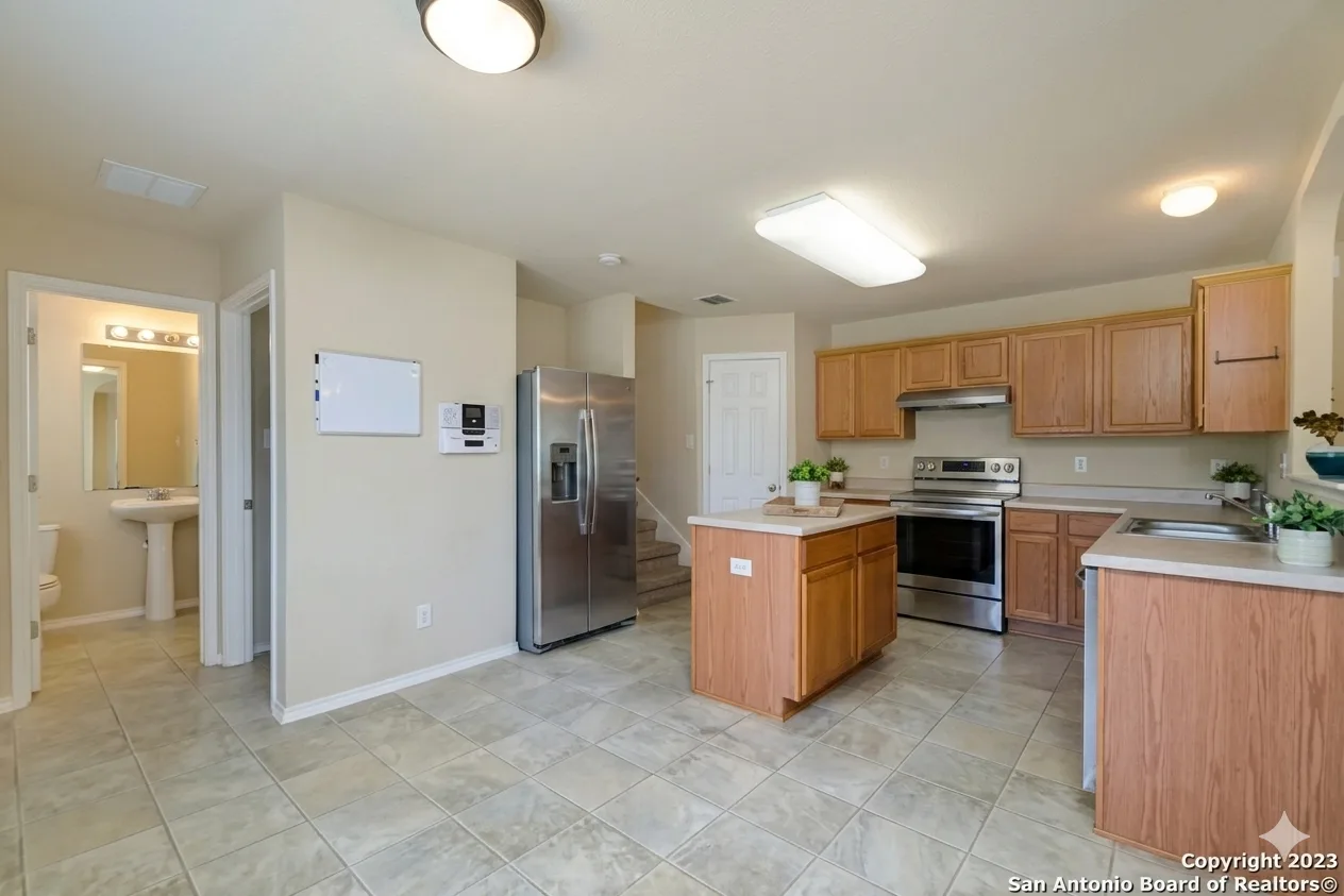 215 Redbird Cir, San Antonio, TX 78253, USA