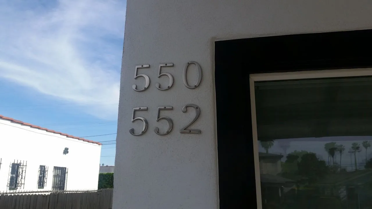 550 W 106th St, Los Angeles, CA 90044, USA
