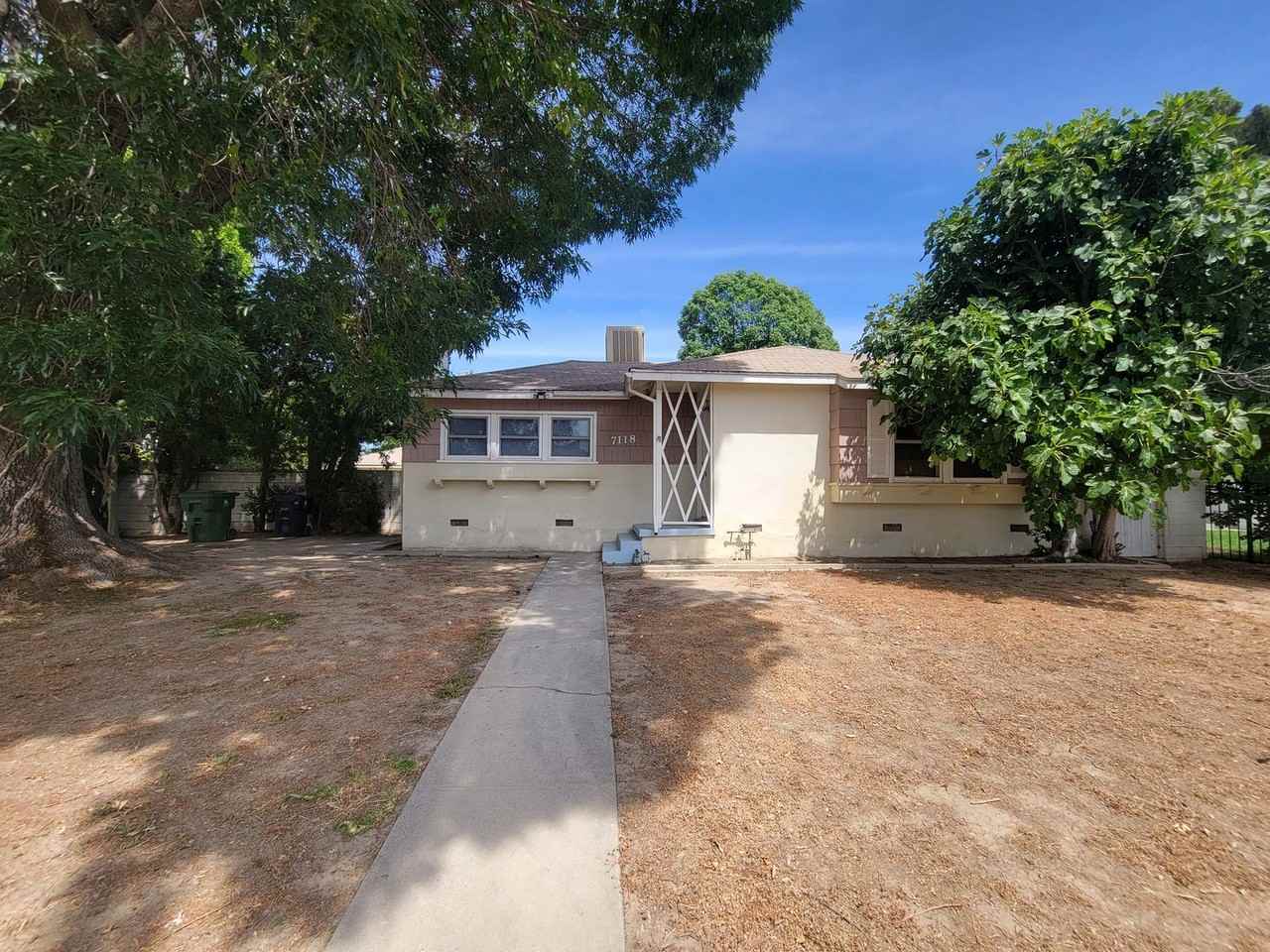 7118 Irondale Ave, Canoga Park, CA 91306, USA