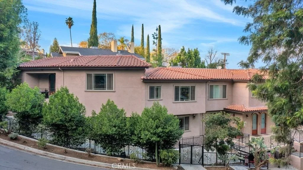 11145 Sunshine Ter, Studio City, CA 91604, USA