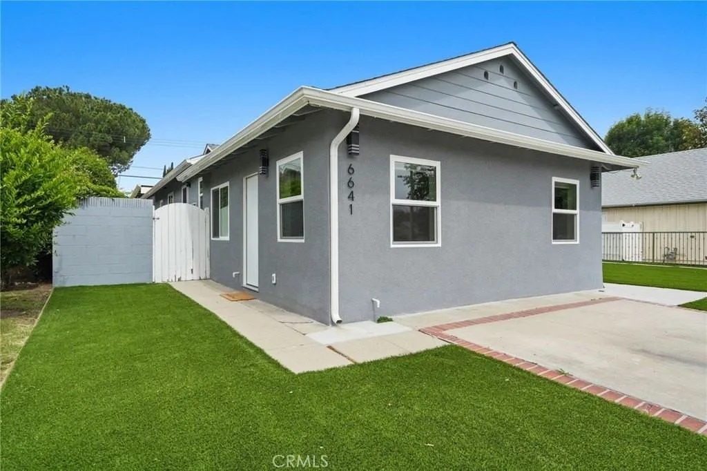 6641 Dannyboyar Ave, Los Angeles, CA 91307, USA